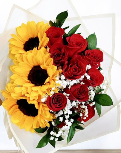 Ramo ¡Wow! 10 Rosas + 3 Girasoles